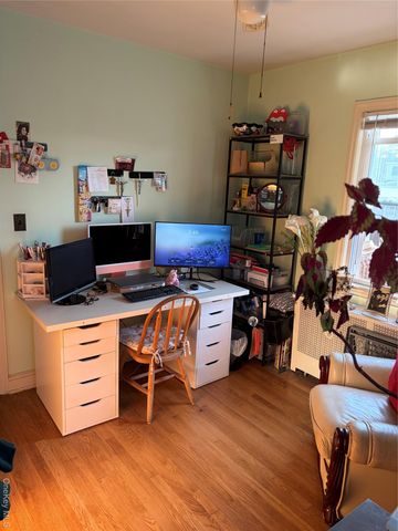 2526 S Saint Marks Avenue, Bellmore, NY 11710