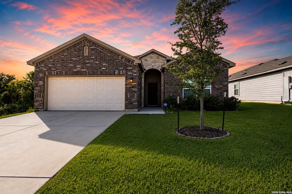 3424 SKY PL, Seguin, TX 78155