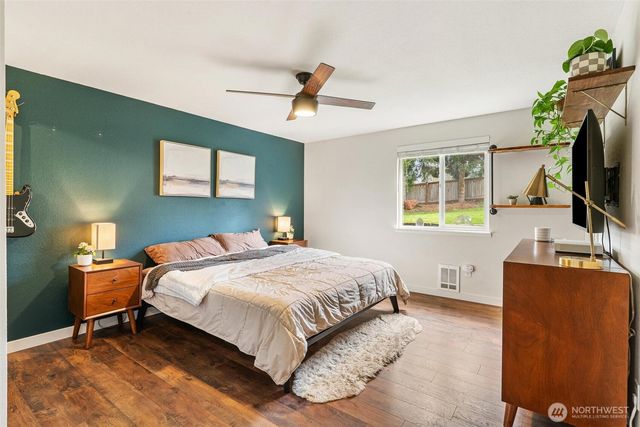 6713 66th Drive NE, Marysville, WA 98270