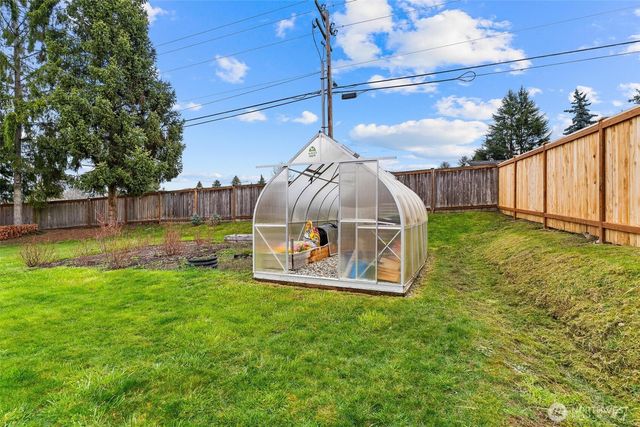 6713 66th Drive NE, Marysville, WA 98270