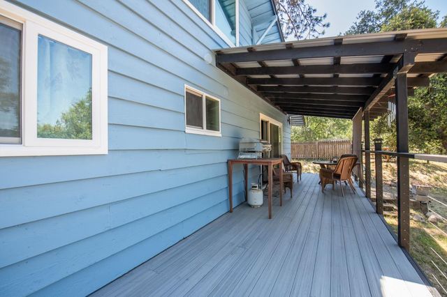 43191 W Sugar Pine Drive, Oakhurst, CA 93644