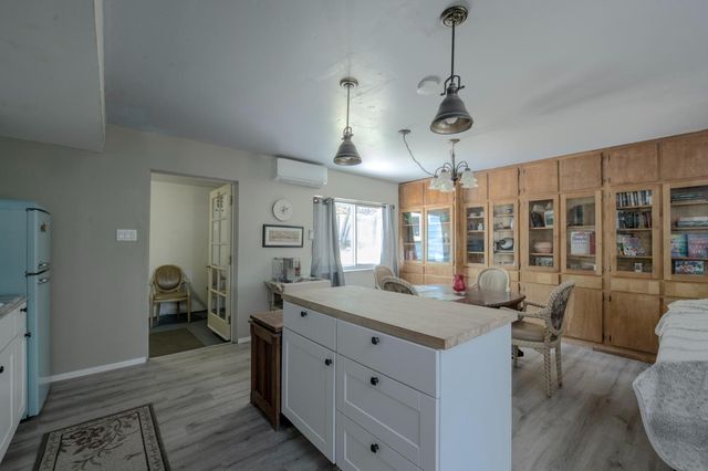 43191 W Sugar Pine Drive, Oakhurst, CA 93644