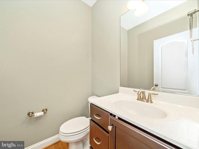 803 CRUMS HOLLOW DR, Brunswick, MD 21716