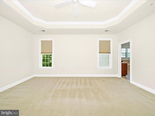 803 CRUMS HOLLOW DR, Brunswick, MD 21716