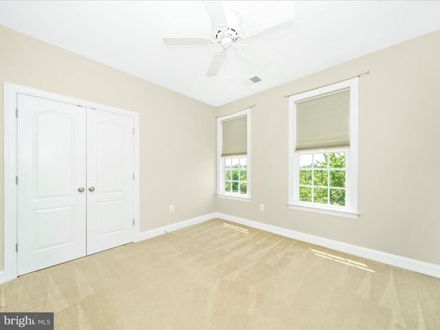 803 CRUMS HOLLOW DR, Brunswick, MD 21716