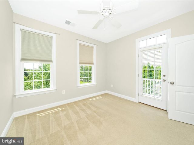 803 CRUMS HOLLOW DR, Brunswick, MD 21716