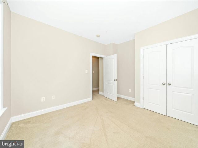 803 CRUMS HOLLOW DR, Brunswick, MD 21716