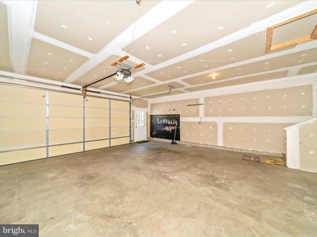 803 CRUMS HOLLOW DR, Brunswick, MD 21716