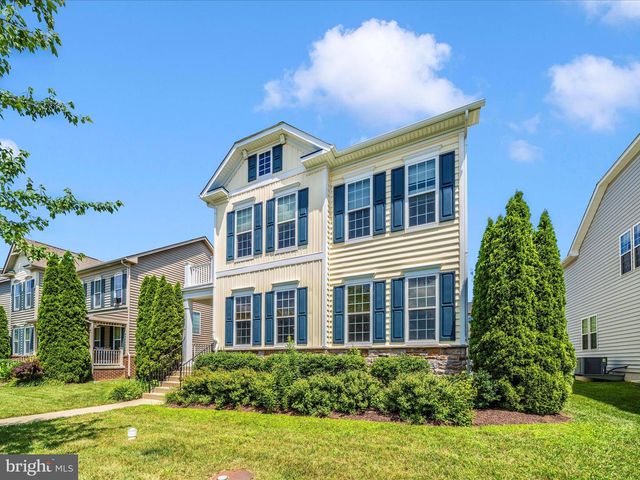 803 CRUMS HOLLOW DR, Brunswick, MD 21716