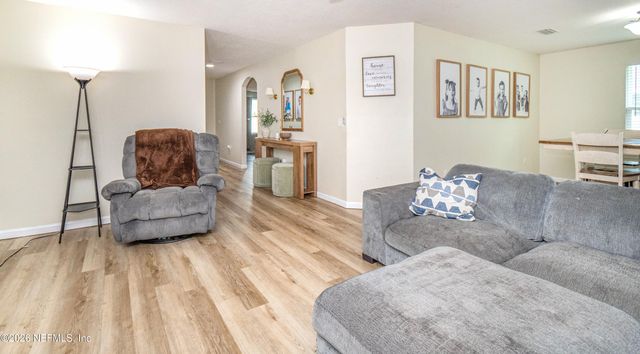 6110 SANDS POINTE Drive, Macclenny, FL 32063