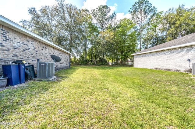 6110 SANDS POINTE Drive, Macclenny, FL 32063