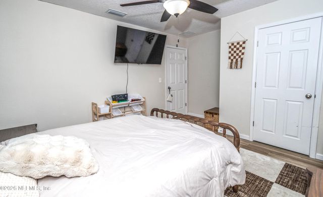 6110 SANDS POINTE Drive, Macclenny, FL 32063