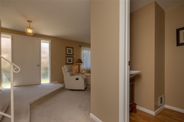 151 New Wickham Drive, Penfield, NY 14526