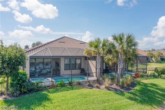 8013 Calle Canovas CT, Naples, FL 34114