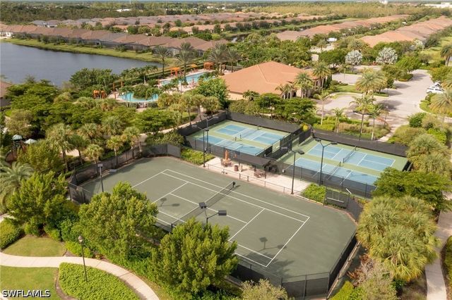 8013 Calle Canovas CT, Naples, FL 34114