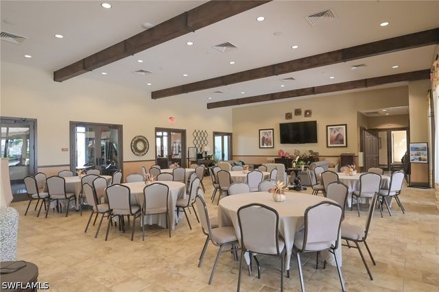 8013 Calle Canovas CT, Naples, FL 34114