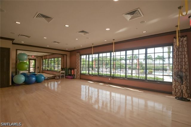 8013 Calle Canovas CT, Naples, FL 34114