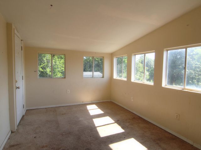 1651 Syracuse AVE, Roanoke, VA 24017