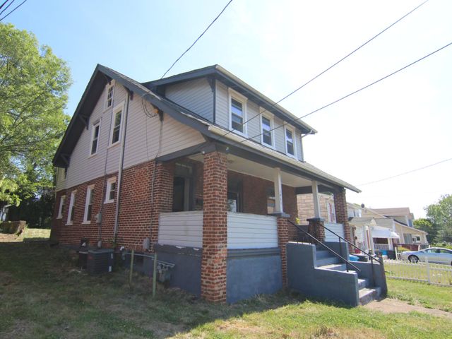 1651 Syracuse AVE, Roanoke, VA 24017
