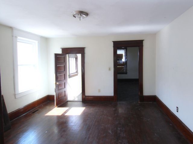 1651 Syracuse AVE, Roanoke, VA 24017