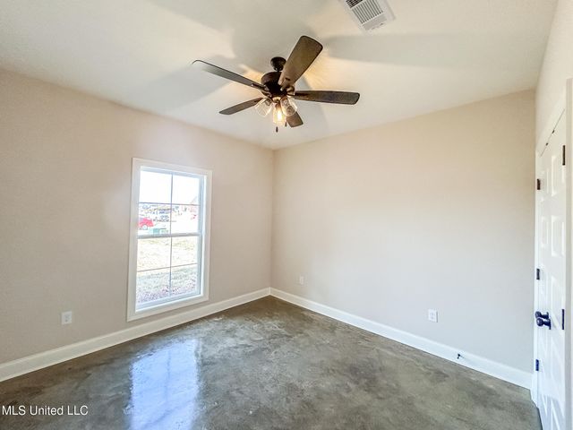 949 Riverside Lane, Pearl, MS 39208