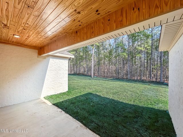 949 Riverside Lane, Pearl, MS 39208