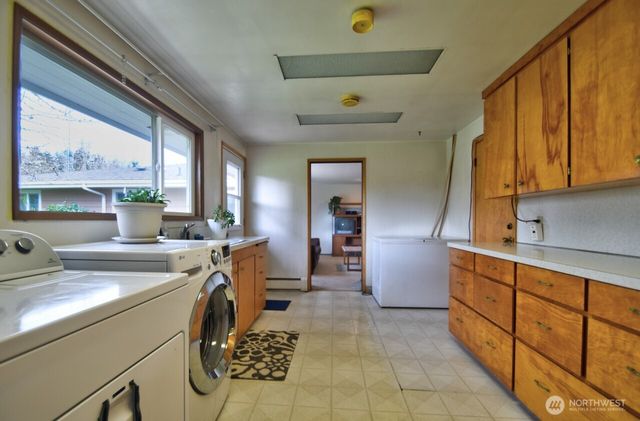 11202 Littlerock Road SW, Olympia, WA 98512