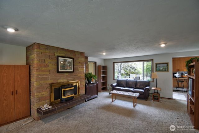 11202 Littlerock Road SW, Olympia, WA 98512