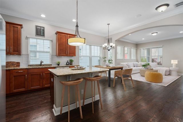 8467 LAUREATE BOULEVARD, Orlando, FL 32827