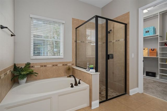 8467 LAUREATE BOULEVARD, Orlando, FL 32827