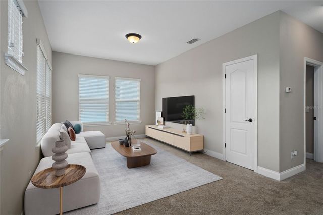 8467 LAUREATE BOULEVARD, Orlando, FL 32827