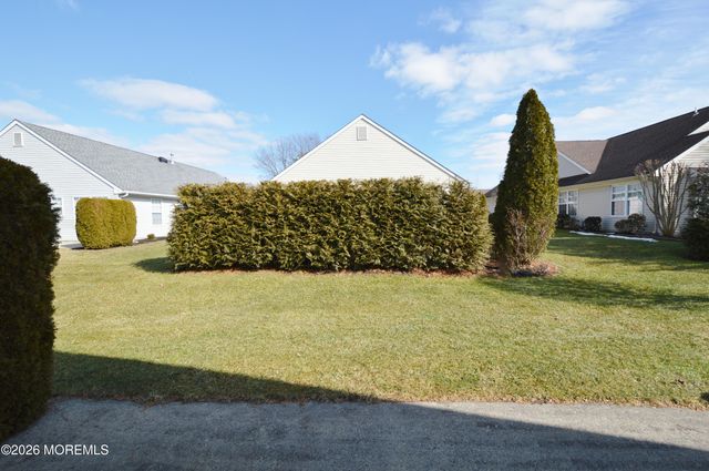 3253 Flagstone Court, Toms River, NJ 08755