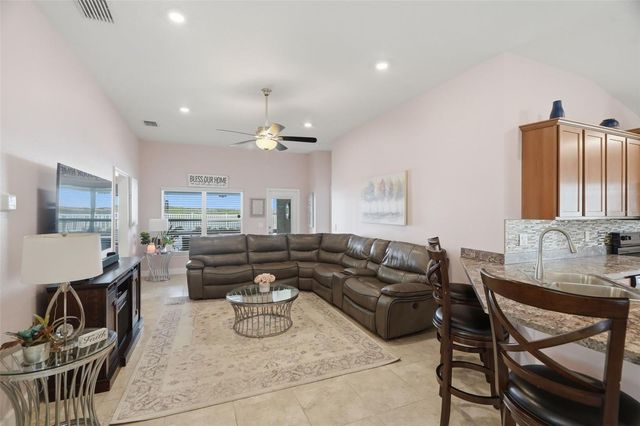 14449 POTTERTON CIRCLE, Hudson, FL 34667