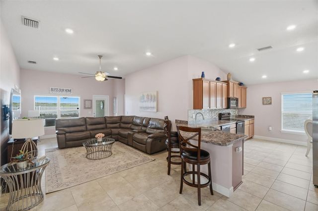 14449 POTTERTON CIRCLE, Hudson, FL 34667