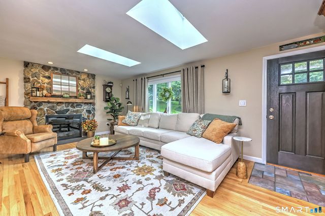 69 Dart Hill Road, Milford, CT 06461