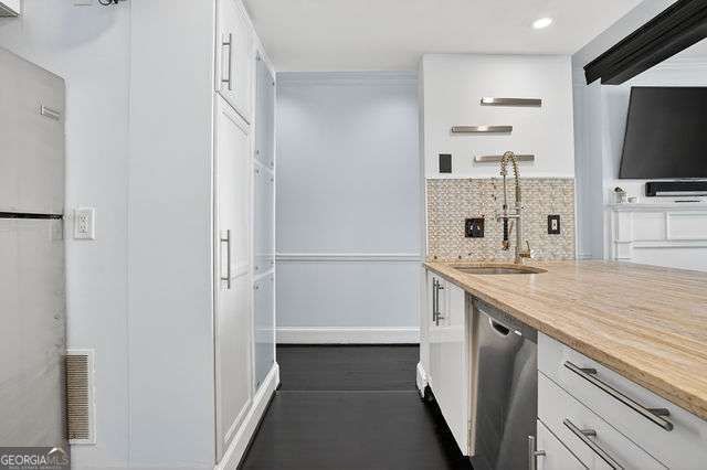 2840 Peachtree Road NW 408, Atlanta, GA 30305