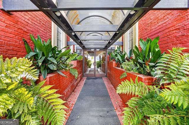 2840 Peachtree Road NW 408, Atlanta, GA 30305