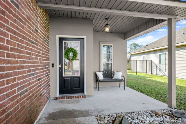 42391 Cedarstone Ave, Prairieville, LA 70769