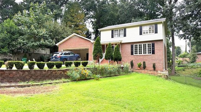 574 Hickory Hills Court, Stone Mountain, GA 30083