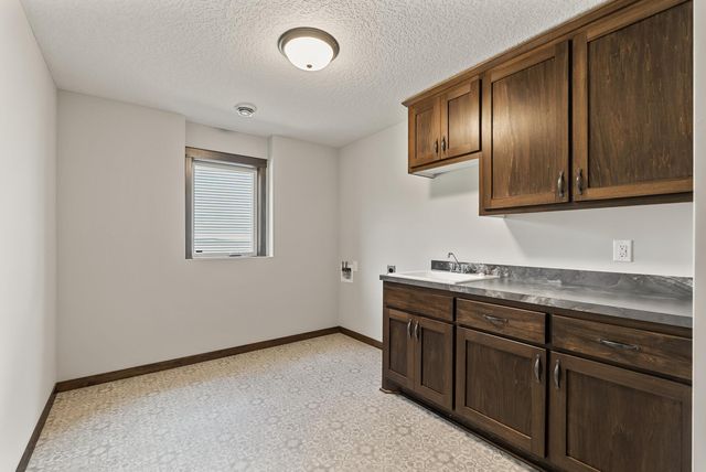 9972 14th Circle NE, Saint Michael, MN 55376