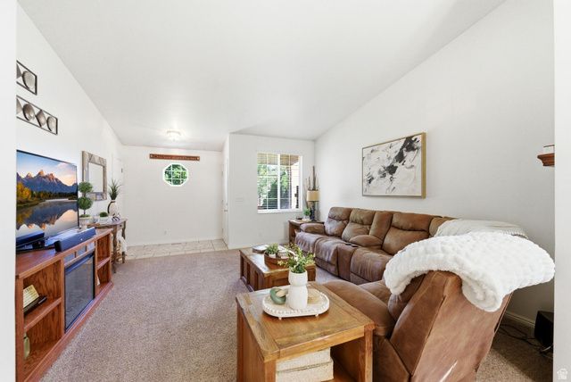 400 S MAIN ST, Kaysville, UT 84037