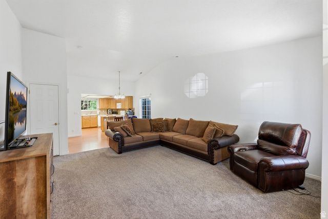 400 S MAIN ST, Kaysville, UT 84037