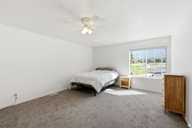 400 S MAIN ST, Kaysville, UT 84037