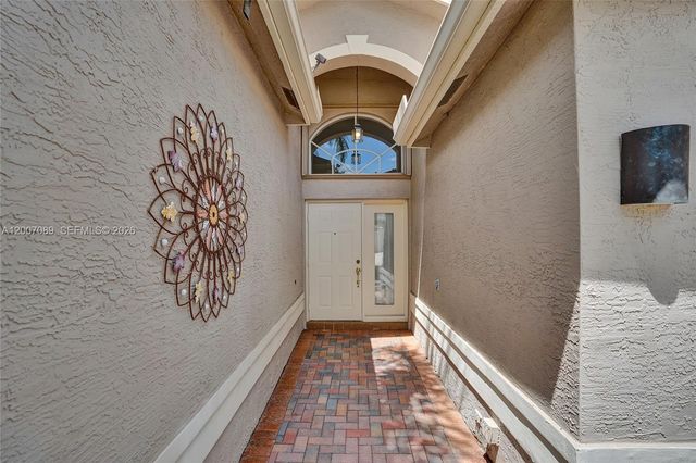 8257 La Jolla Vista Ln, Lake Worth, FL 33467
