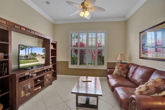 8257 La Jolla Vista Ln, Lake Worth, FL 33467