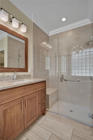 8257 La Jolla Vista Ln, Lake Worth, FL 33467