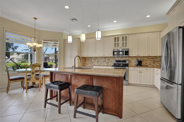 8257 La Jolla Vista Ln, Lake Worth, FL 33467