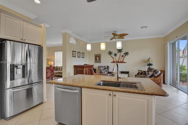 8257 La Jolla Vista Ln, Lake Worth, FL 33467