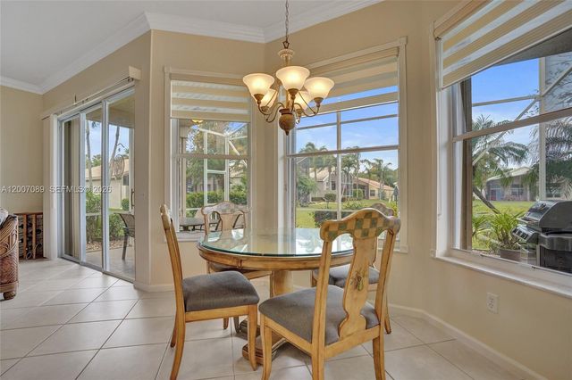 8257 La Jolla Vista Ln, Lake Worth, FL 33467