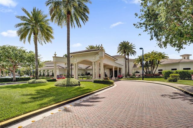 8257 La Jolla Vista Ln, Lake Worth, FL 33467
